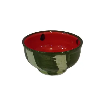 کاسه کوچک هندوانه حنا