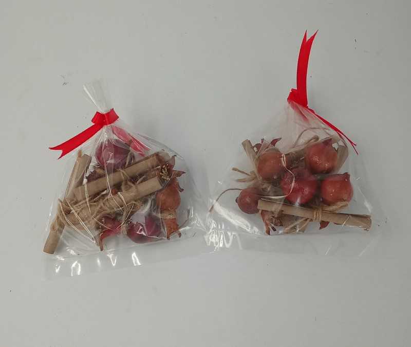 گیفت یلدا با 5 عدد فال حافظ سرو - 0