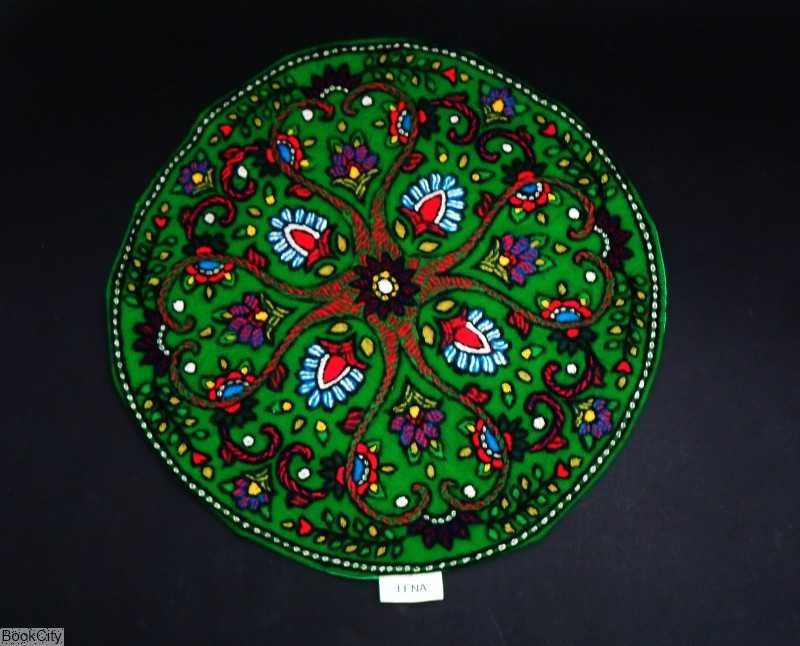 رومیزی گرد 40 طرح قلب لنا