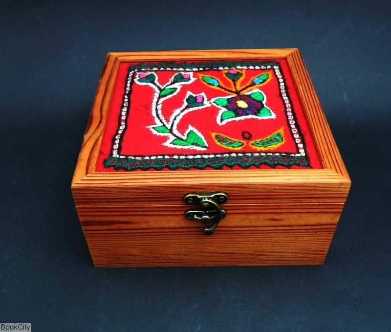 جعبه 17×17 پته‌دوزی لنا