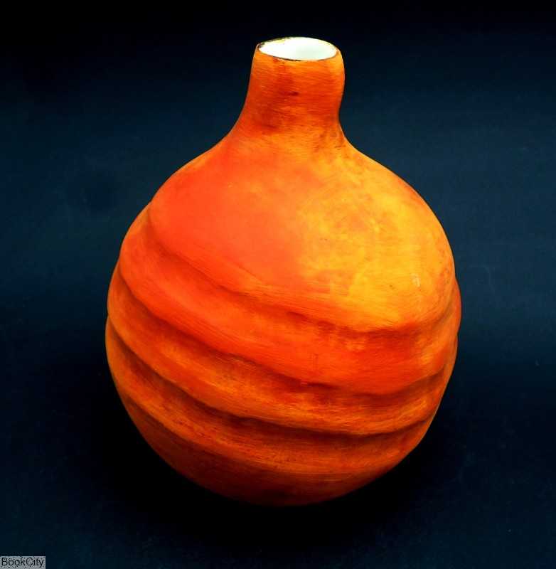 گلدان نقطه پررنگ