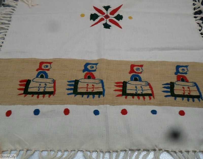 رومیزی بخارادوزی 60×60 طرح پازیریک هرمس آرانیک