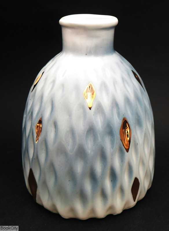 گلدان مخروطی پرمیس