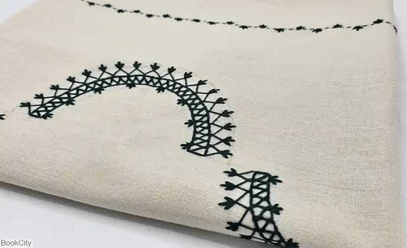 رانر 45×132 بیضی نیم‌دایره سیاه‌دوزی