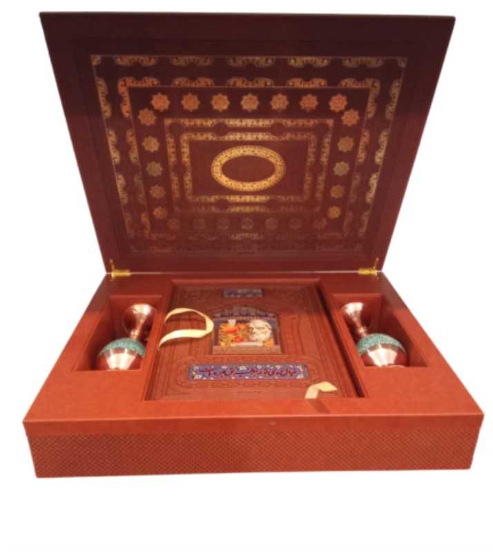 دیوان حافظ 90203 (فیروزه طرح چرم با 2 گلدان رحلی با جعبه لپ‌تاپی هلیا)