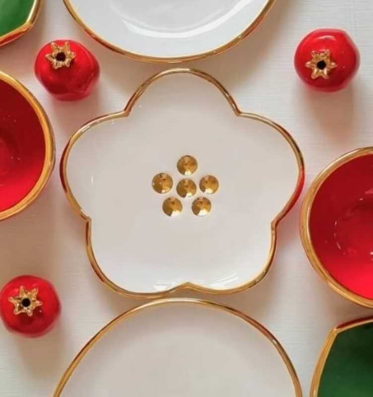 بشقاب طرح گل گلک