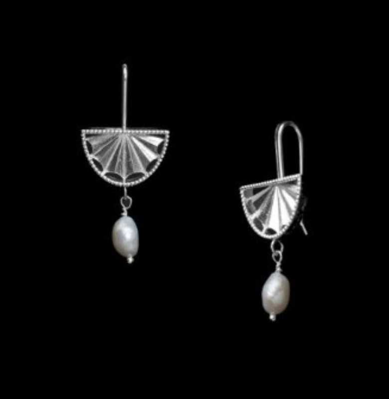 گوشواره PN1072 اسپینل