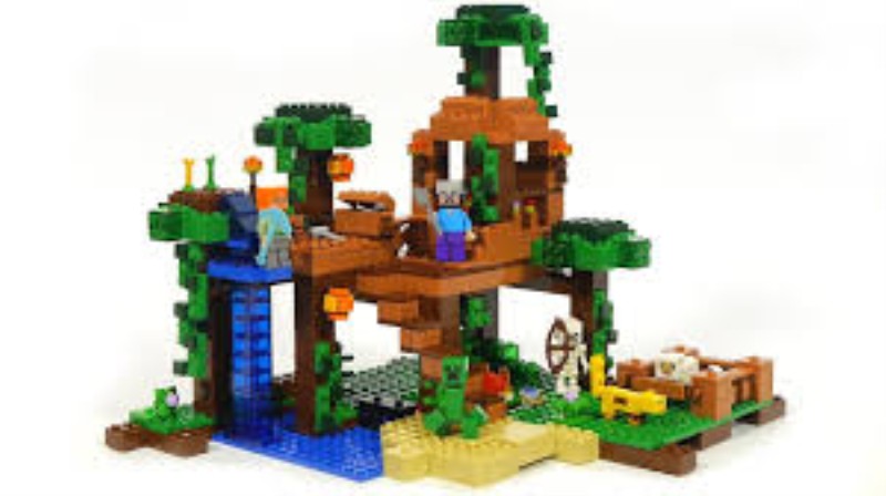 ساختنی My World 10471 718pcs
