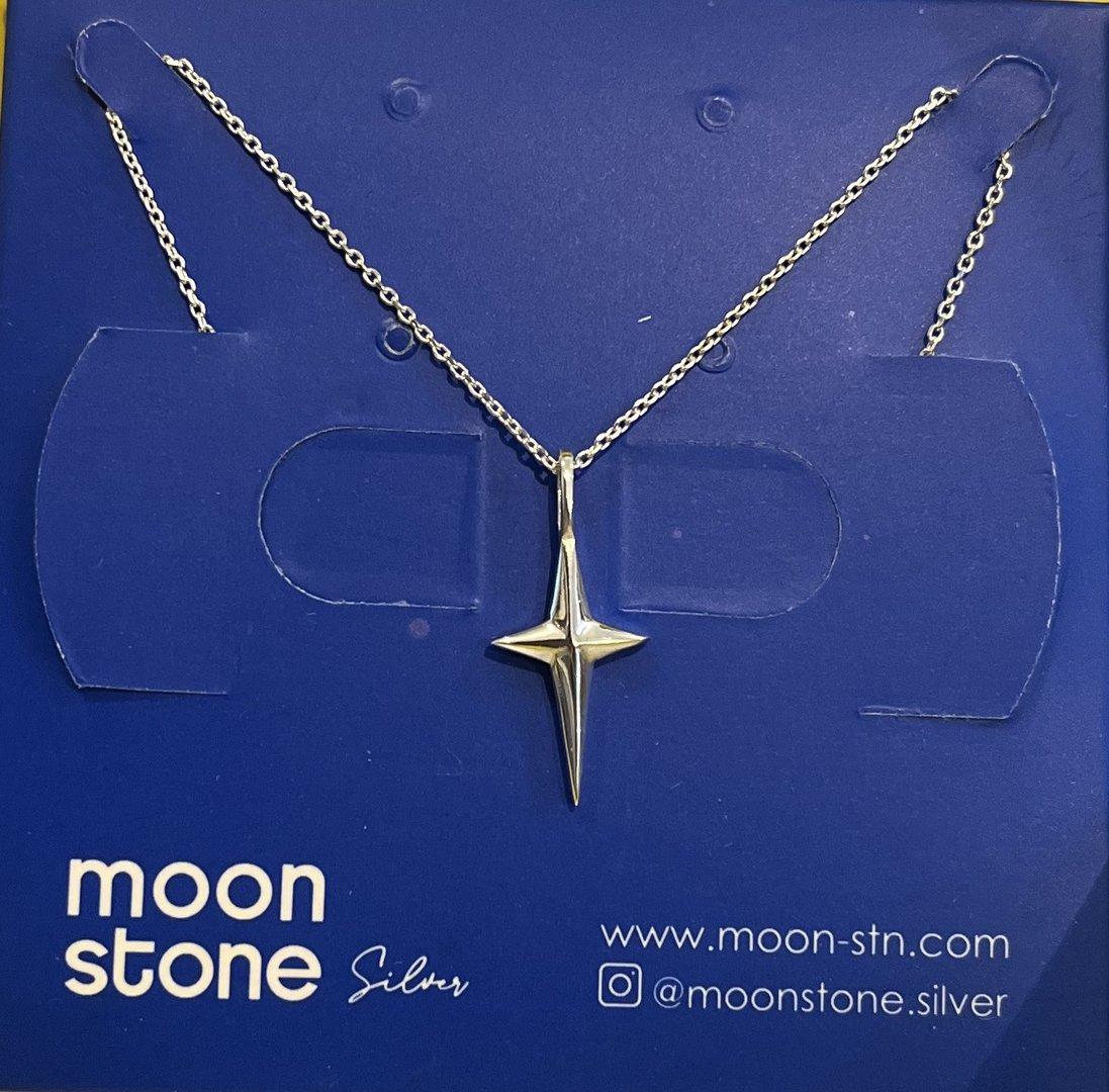 گردنبند نقره Moon Stone SN382