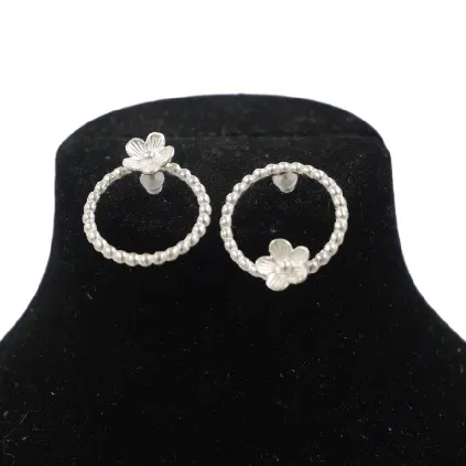 گوشواره گلناز آمولایت