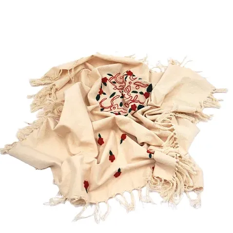 رومیزی گلدوزی گوین