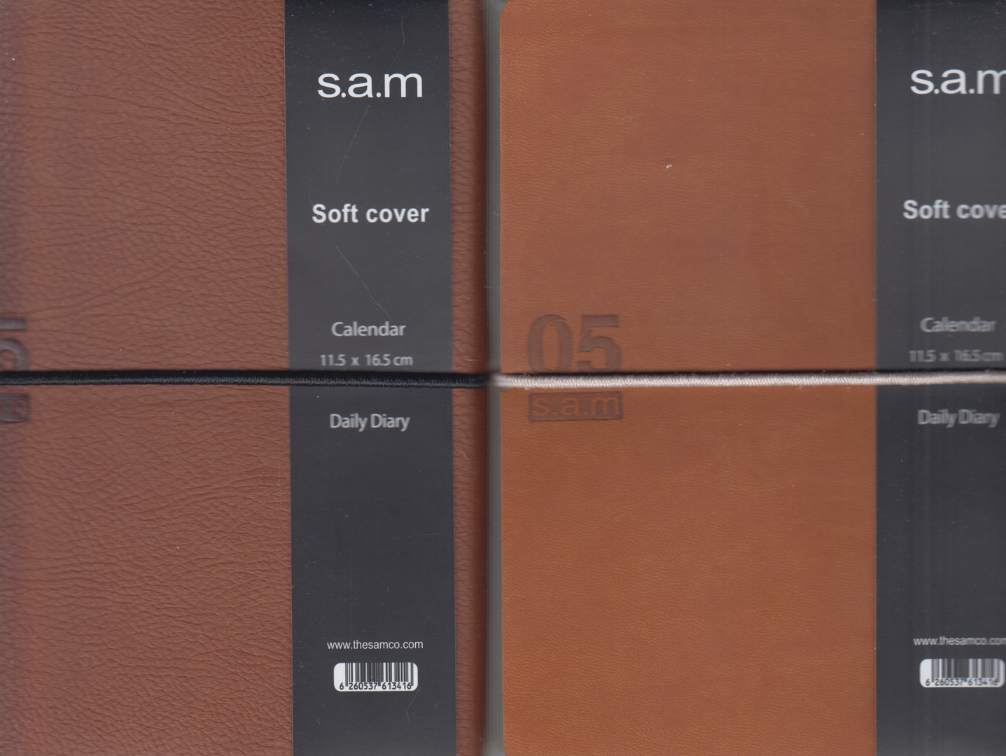 سررسید 1405 شتری (1 روزه جمعه جدا نیم‌وزیری sam Denzo) - 0