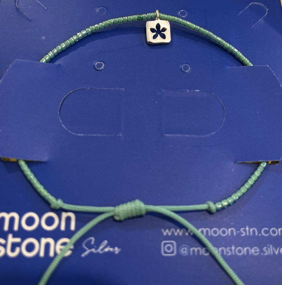 دستبند نقره Moon Stone SB340