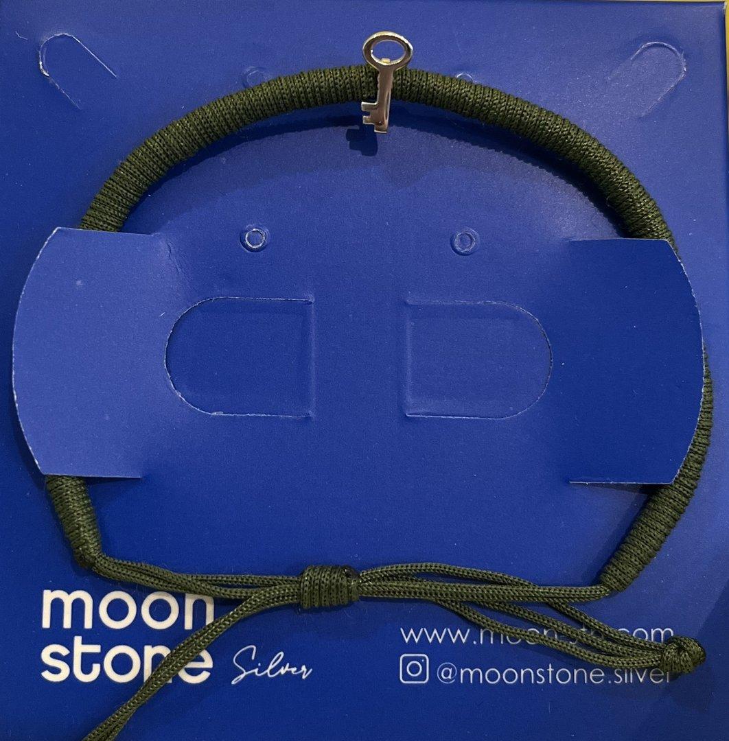 دستبند نقره Moon Stone SB331